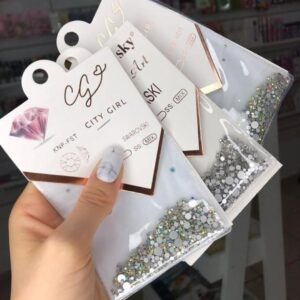 Pedrería Tipo Swarovski (Cartera y bolsita)