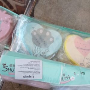 Espejo De Bolsillo $8 la pza (Ovalado y de corazon)