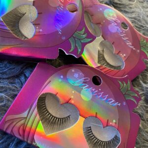 Pestañas Caja Morada Larissar $10 pza $90 dna