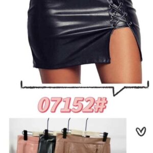 AMF-07152 Falda de vinipiel