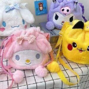 Bolsita Sanrio pompones