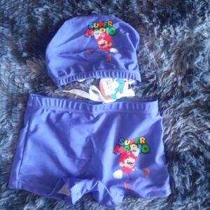 Traje de baño 2 piezas short y  gorro