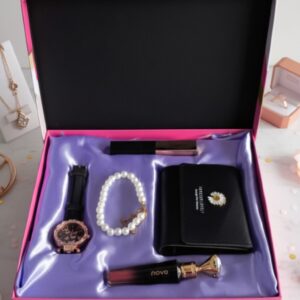 Kit de perfume ,gloss,cartera,reloj,muñequera de perlas